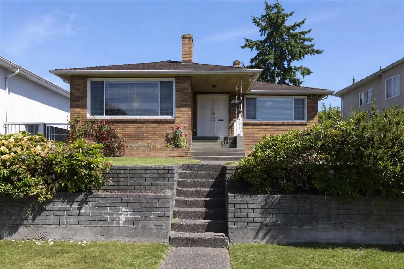 1563 E 59TH AVENUE, Vancouver BC V5P 2G8