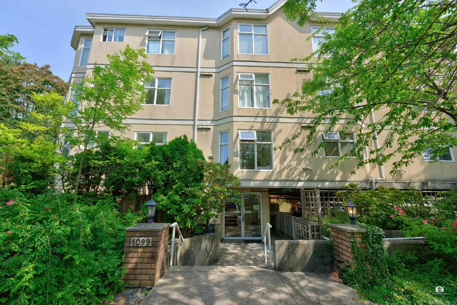 301 1099 W 71ST AVENUE, Vancouver BC V6P 6Y5