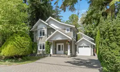 1610 ROSS ROAD, North Vancouver BC V7J 1V4