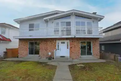 448 E 59TH AVENUE, Vancouver BC V5X 1Y1