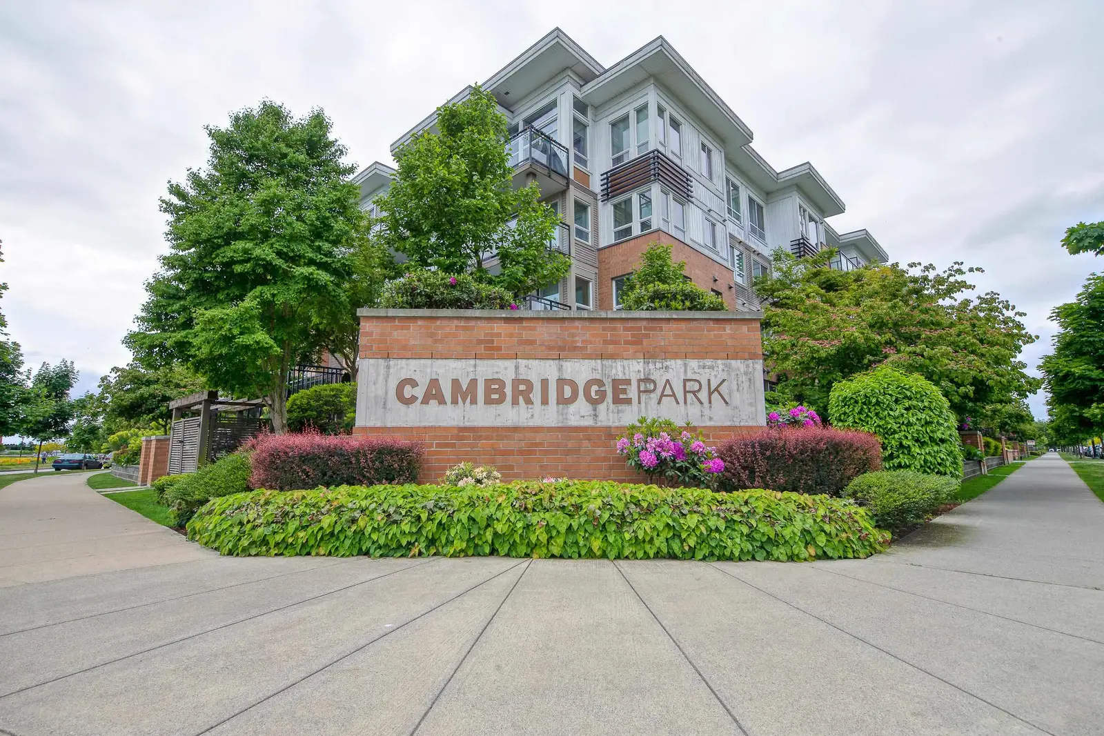 331 9500 ODLIN ROAD, Richmond BC V6X 0H5