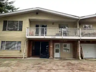 23180 23182 WESTMINSTER HIGHWAY, Richmond BC V6V 1B8