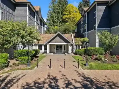 310 9626 148 STREET, Surrey BC V3R 0W2