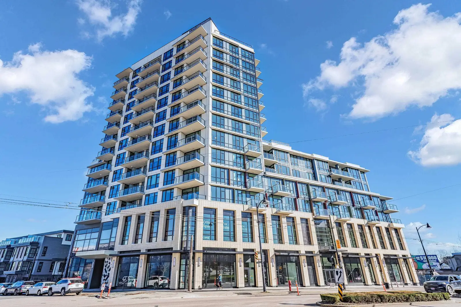 903 3996 DUMFRIES STREET, Vancouver BC V5N 0J1
