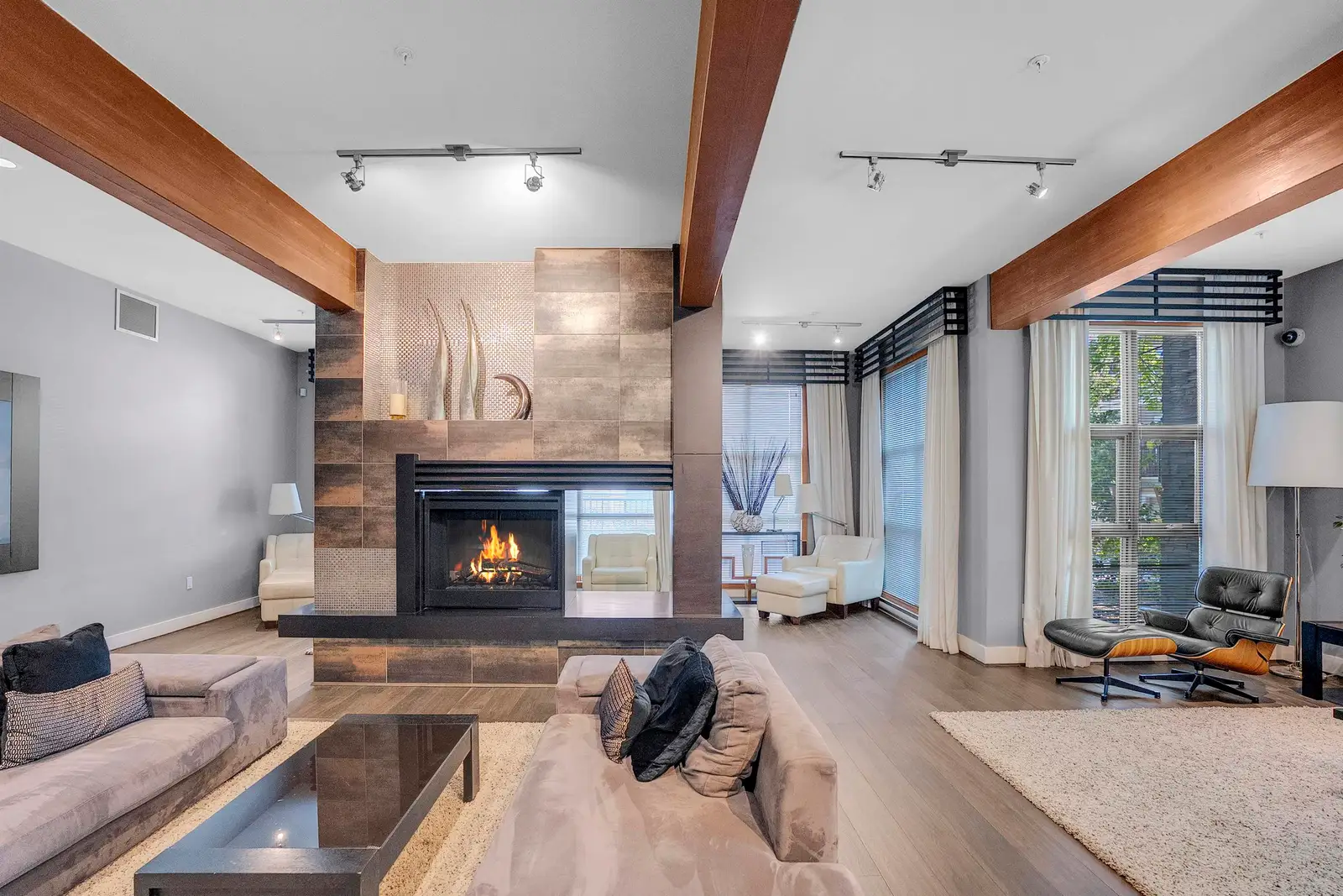 101 6671 121 STREET, Surrey BC V3W 1T9