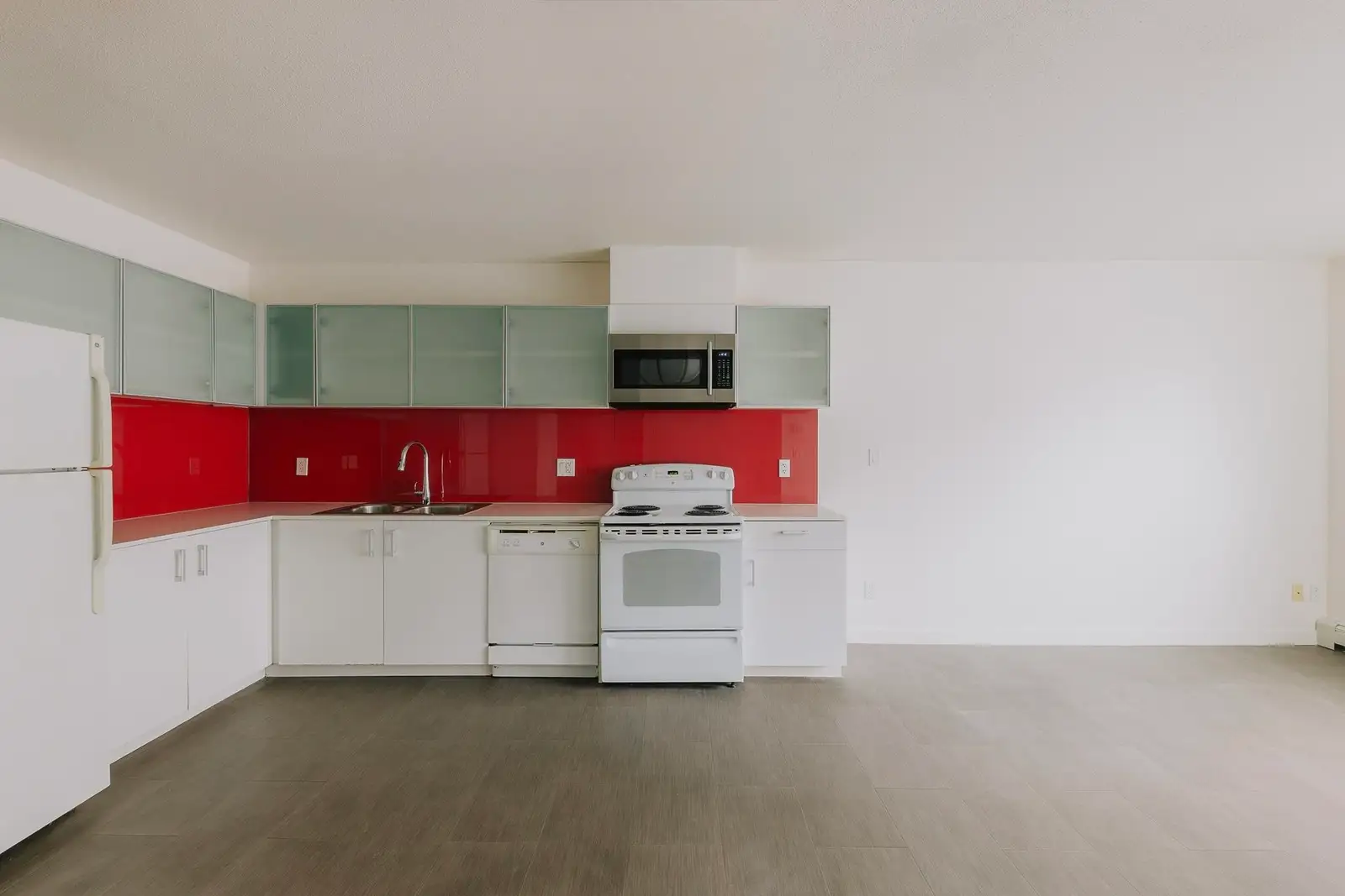 609 66 W CORDOVA STREET, Vancouver BC V6B 0L2