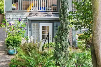 3027 W 7TH AVENUE, Vancouver BC V6K 1Z7