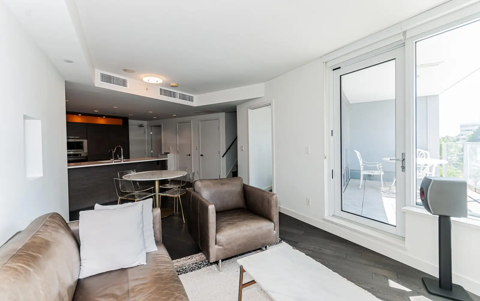 319 7468 LANSDOWNE ROAD, Richmond BC V7C 0B7