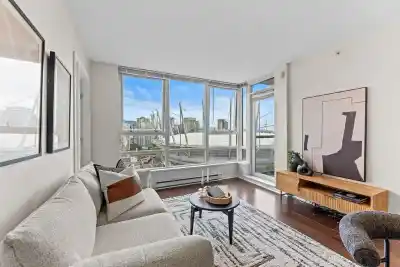 2607 928 BEATTY STREET, Vancouver BC V6Z 3G6