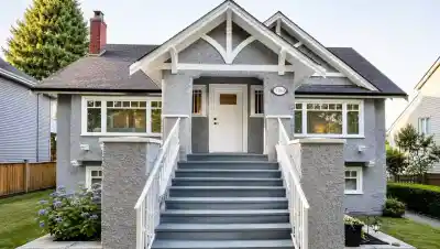 3389 W 21ST AVENUE, Vancouver BC V6S 1G8