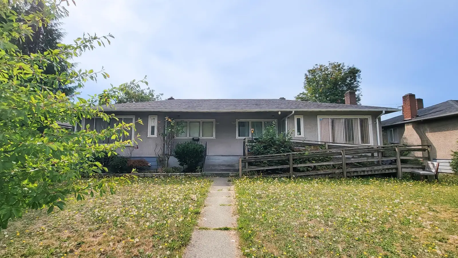 2576 S GRANDVIEW HIGHWAY, Vancouver BC V5M 2C8