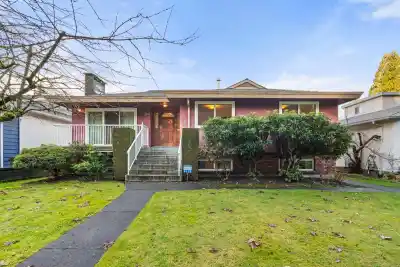 4651 W 16TH AVENUE, Vancouver BC V6R 3E9
