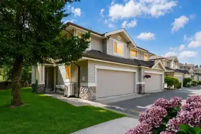 18 6950 120 STREET, Surrey BC V3W 3M7
