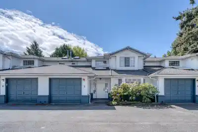 5 7531 NO. 1 ROAD, Richmond BC V7C 1T7