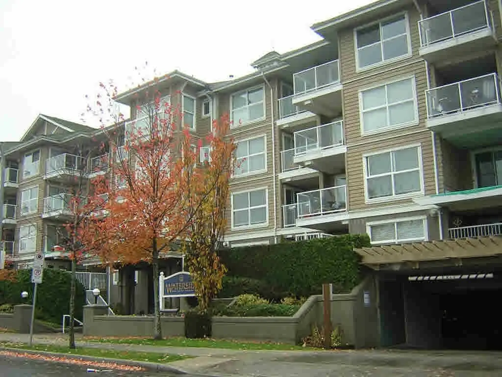 323 5880 DOVER CRESCENT, Richmond BC V7C 5P5