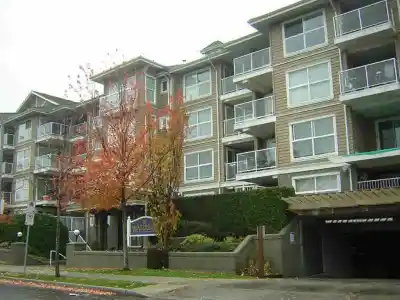 323 5880 DOVER CRESCENT, Richmond BC V7C 5P5