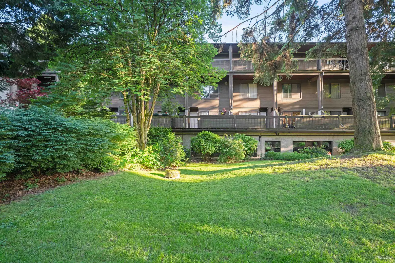 112 7891 NO. 1 ROAD, Richmond BC V7C 1T7