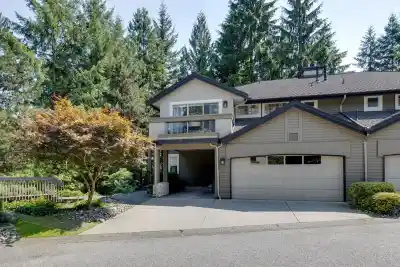 20 1900 INDIAN RIVER CRESCENT, North Vancouver BC V7G 2R1