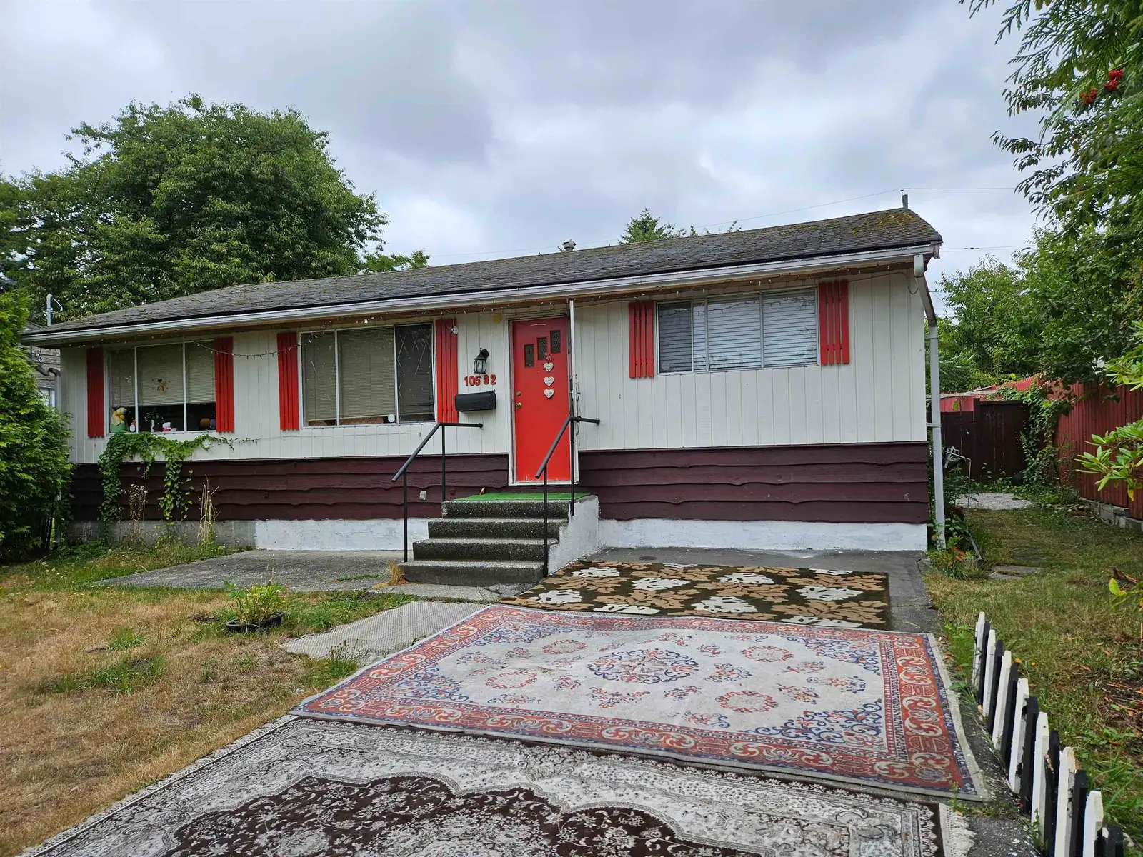 10592 137A STREET, Surrey BC V3T 4J6