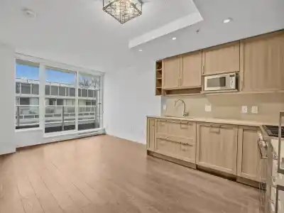 622 5665 BOUNDARY ROAD, Vancouver BC V5R 0E4