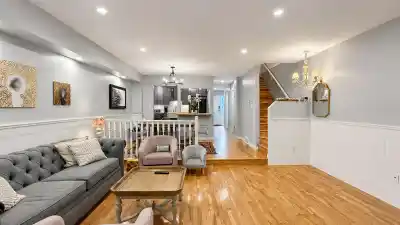 3938 INDIAN RIVER DRIVE, North Vancouver BC V7G 2G9