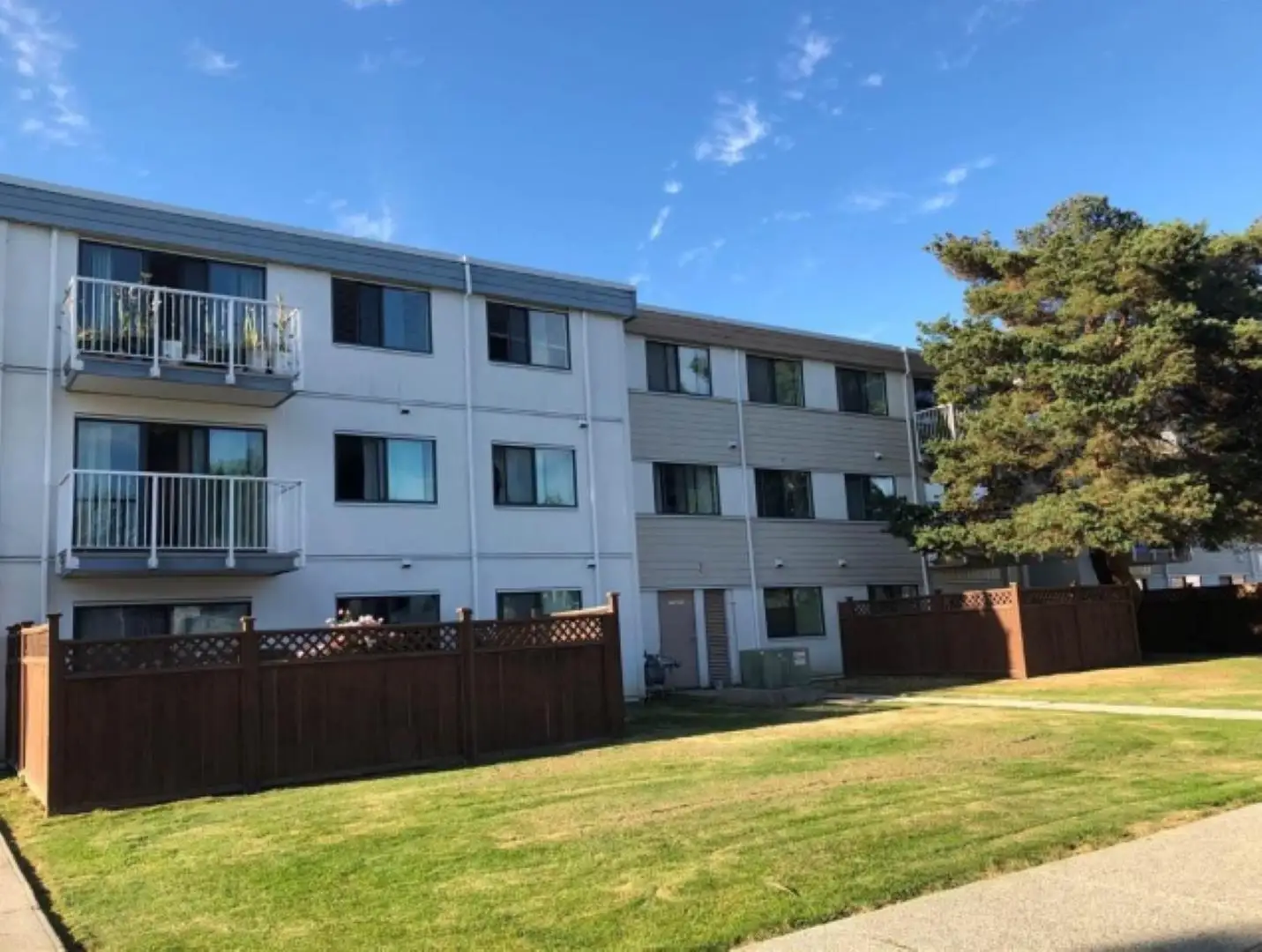 204 7260 LINDSAY ROAD, Richmond BC V7C 3M6