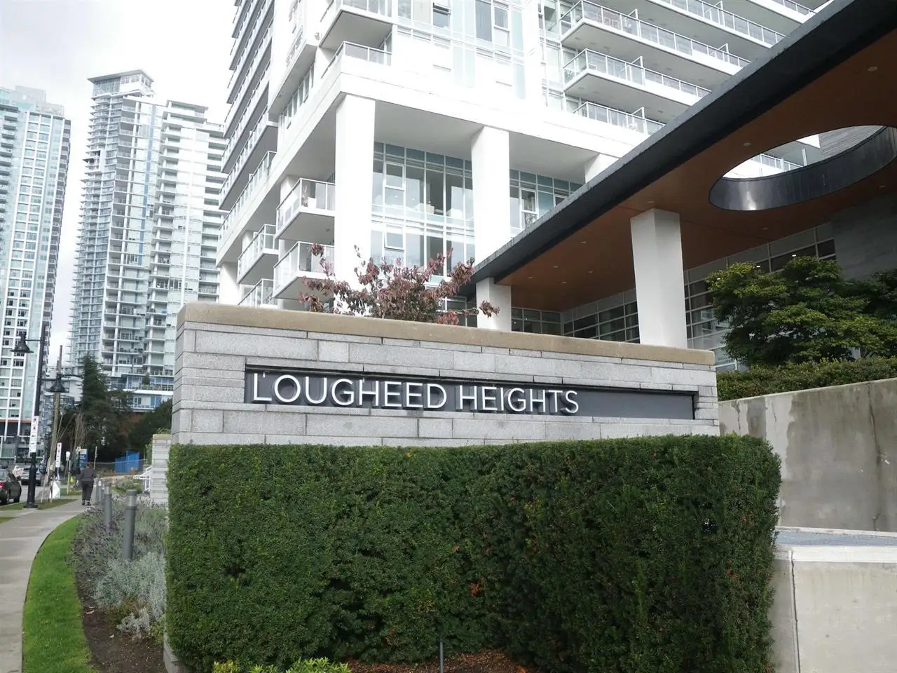 316 2435 KINGSWAY, Vancouver BC V5R 5G8