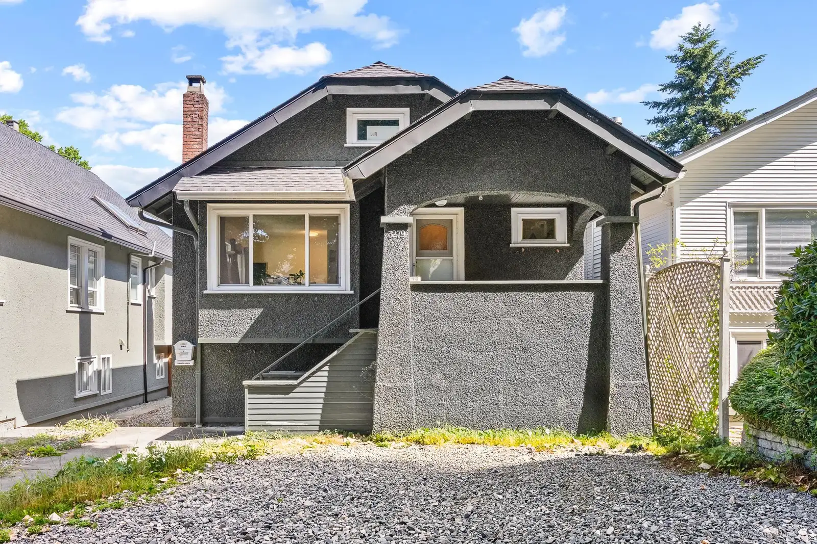 3279 W 11TH AVENUE, Vancouver BC V6K 2M9