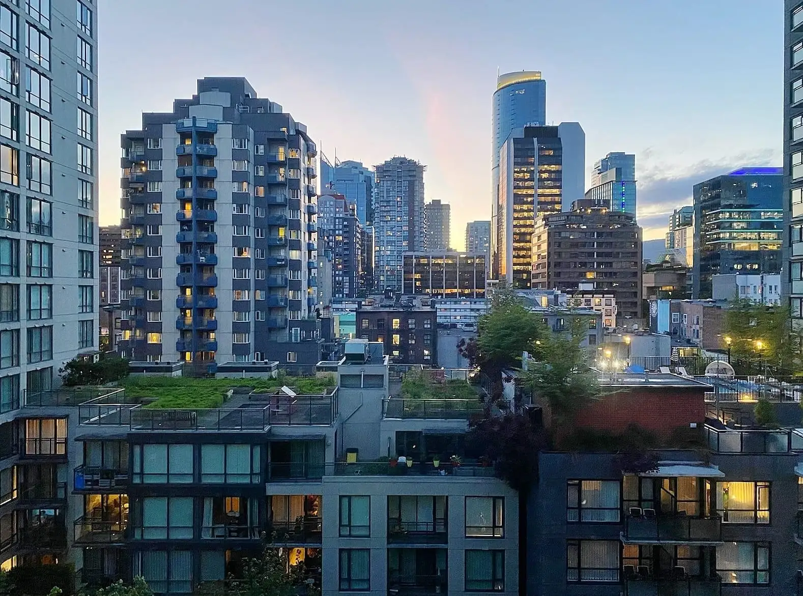 1002 1055 RICHARDS STREET, Vancouver BC V6B 0C2