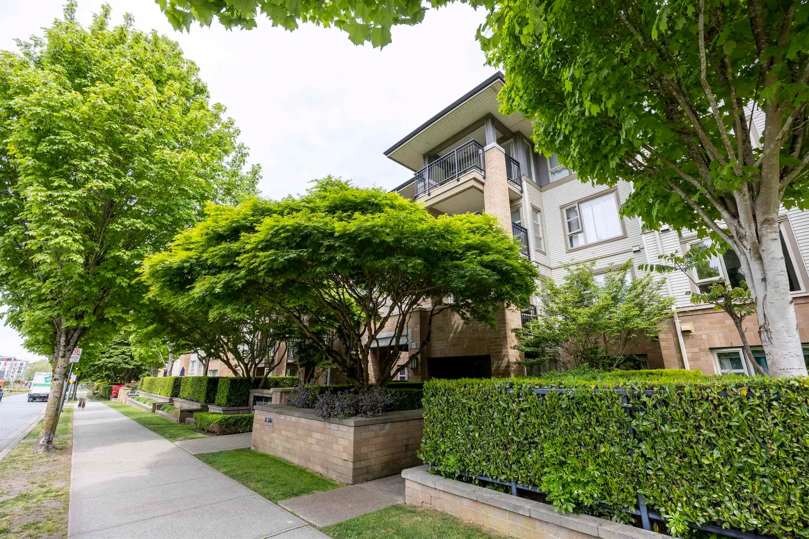 214 2388 WESTERN PARKWAY, Vancouver BC V6T 2K4